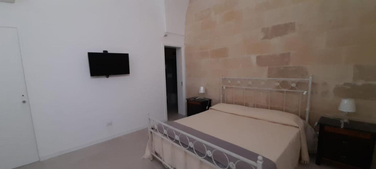 Casa Vacanze Laura S/C Lecce Eksteriør bilde